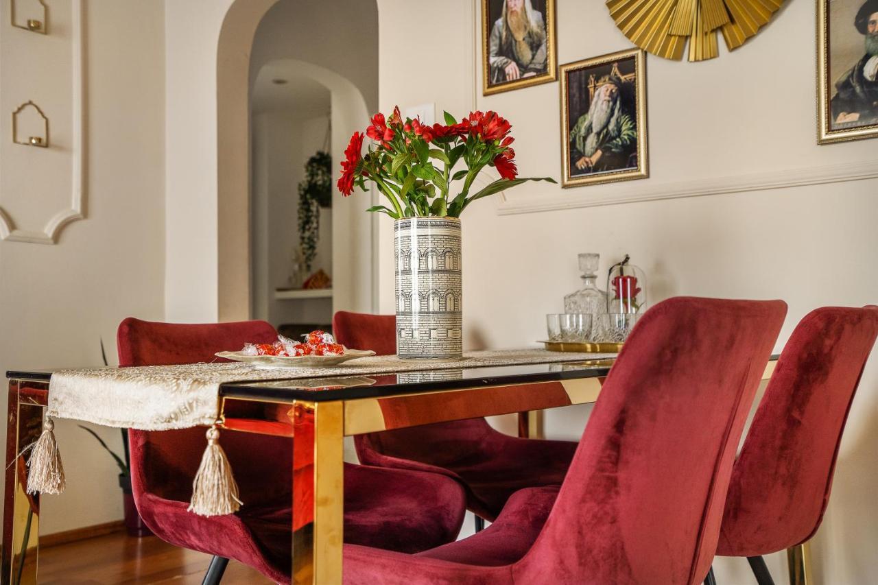 Holt - Gryffindor Tower Villa Bucharest Luaran gambar