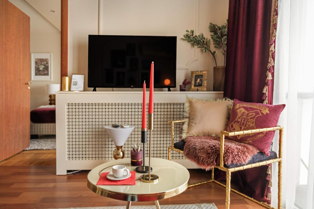 Holt - Gryffindor Tower Villa Bucharest Luaran gambar